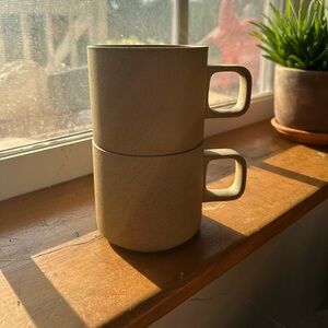 Hasami Porcelain Mug in Natural